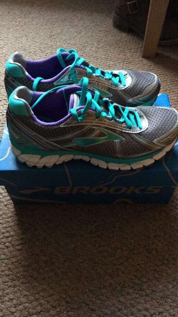 brooks defyance 9 womens price